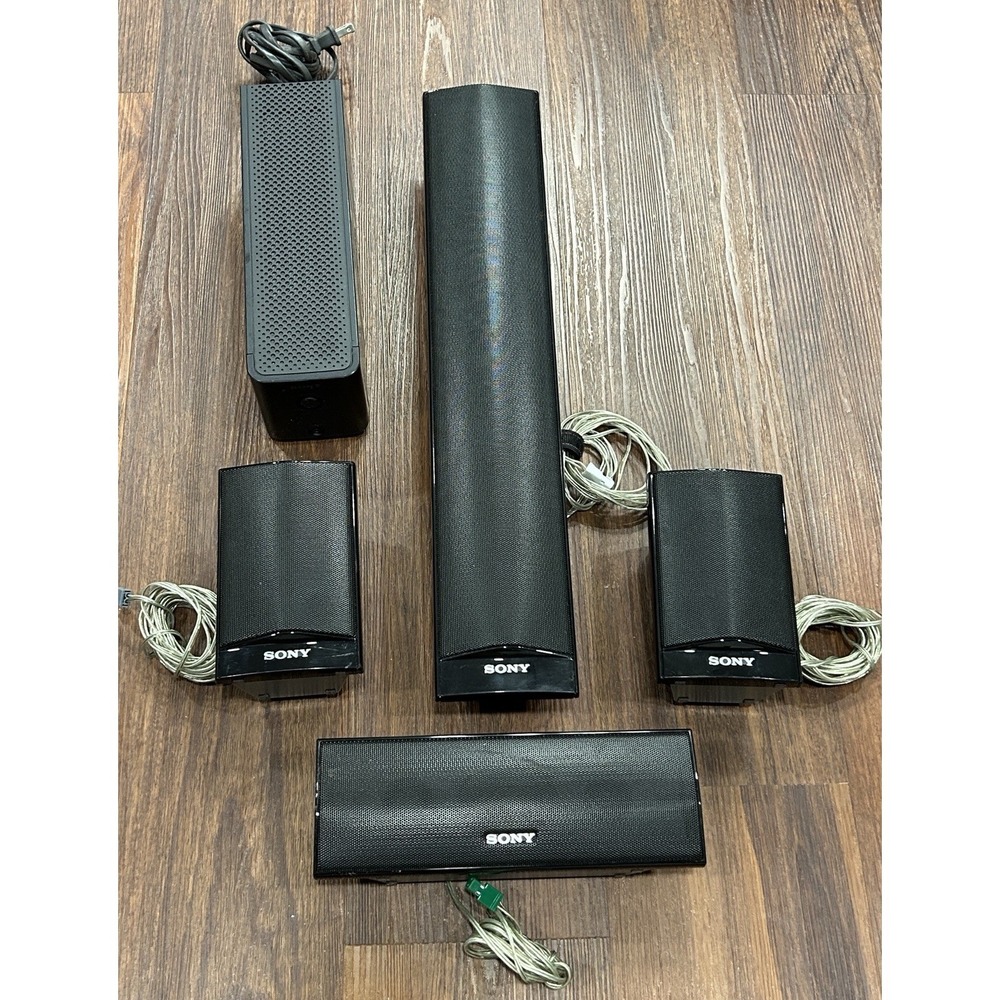 Sony S-AIR Surround Amplifier TA-SA100WR 2 Sur,‎ 1 Centre, 1 Front Speakers 5pcs